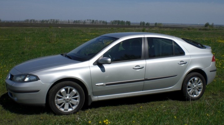 Камера заднего вида для автомобилей Renault Laguna